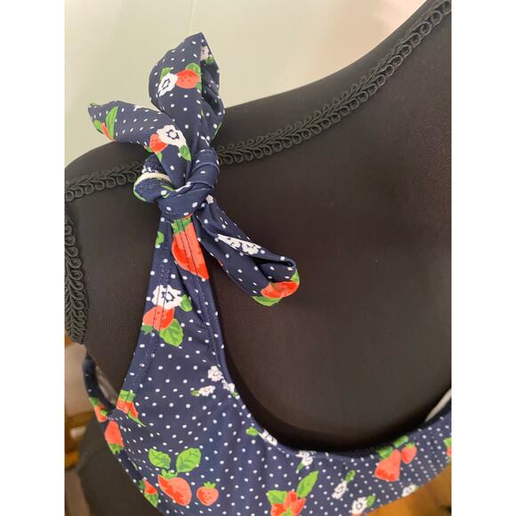 Modcloth Blue Polka Dot Strawberry Tie Strap Metal Back Closure Bikini Top Large - Picture 4 of 7